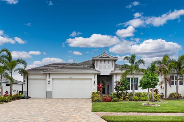 5504 TITLE ROW DR photo