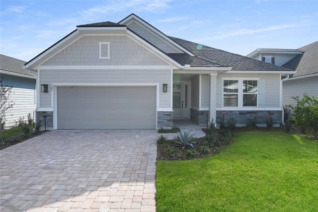 207 THORNBERRY WAY photo