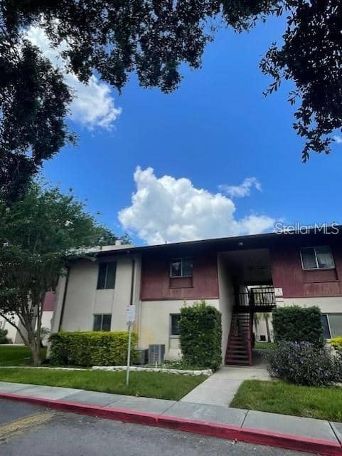 3850 N LAKE DR #140 photo