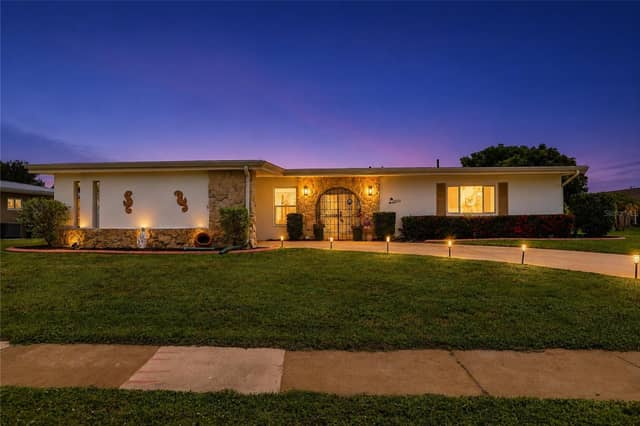 22580 BOLANOS CT photo