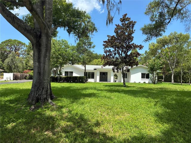 1646 ROBIN HOOD LN photo