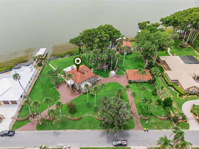 801 LAKE SHORE DR photo