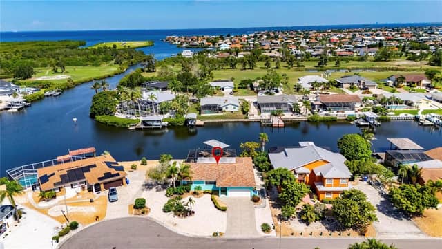 923 GOLF ISLAND DR photo
