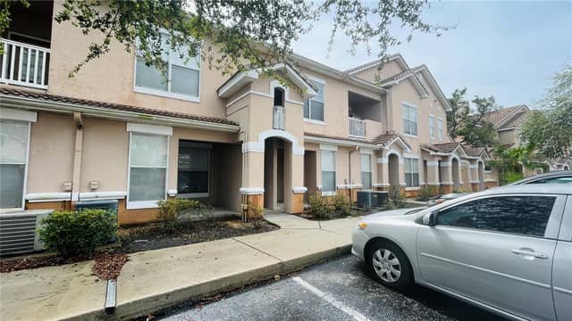 10519 VILLA VIEW CIR #10519 photo
