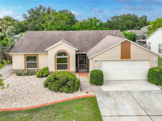 859 YORKTOWNE DR photo