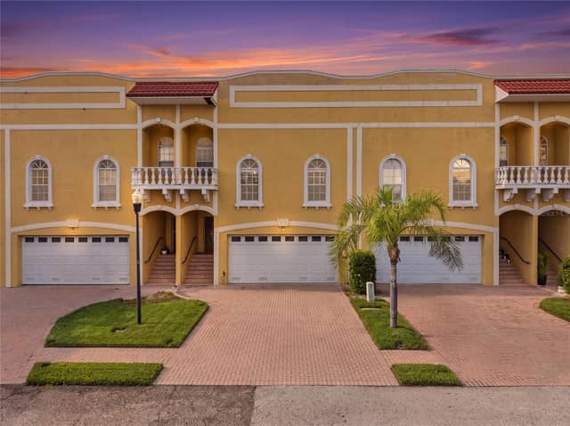 515 VILLA TREVISO CT photo