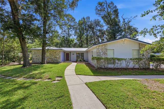 5609 NW 34TH ST photo