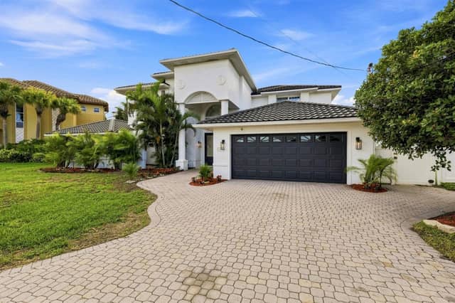 461 PALM IS NE photo