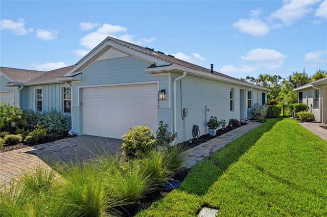 43836 BLUE HERON LN photo