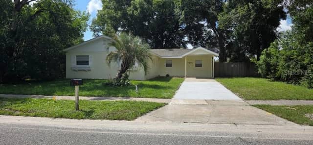 7670 STRATFORD BLVD photo