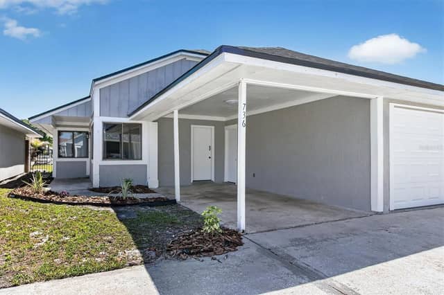 736 SUMMERLAND DR photo