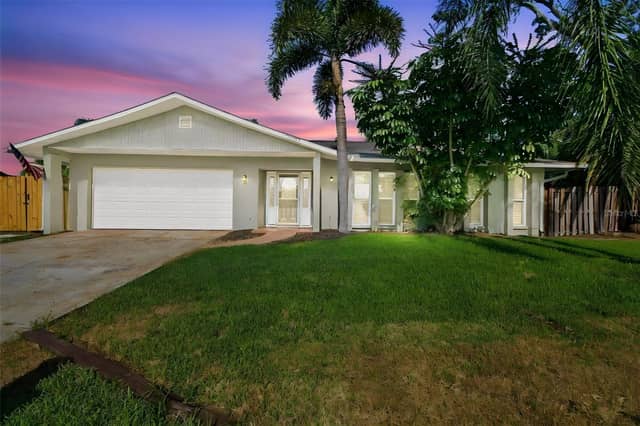 527 WAYFARER DR photo