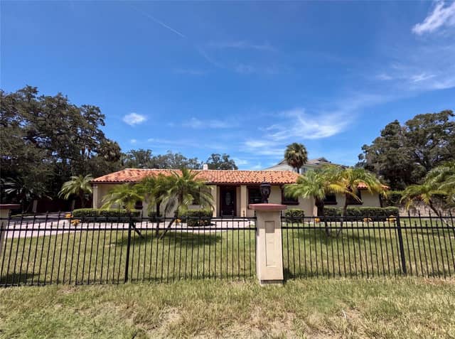 1515 S WEST SHORE BLVD photo