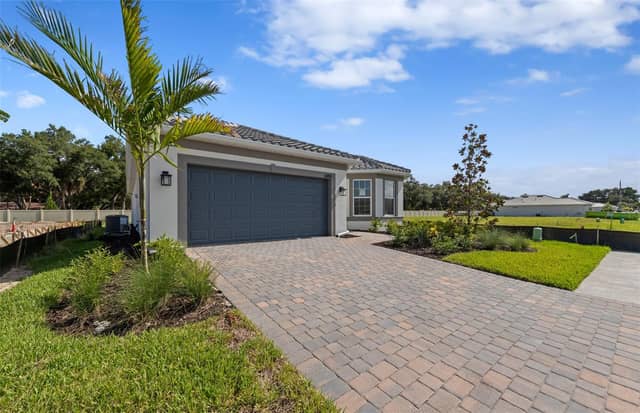 6990 MINNEOLA CT photo