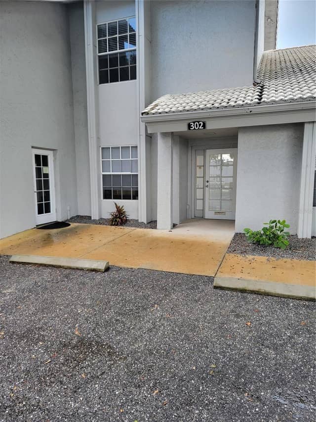 1521 TAMIAMI TRL S #1A photo