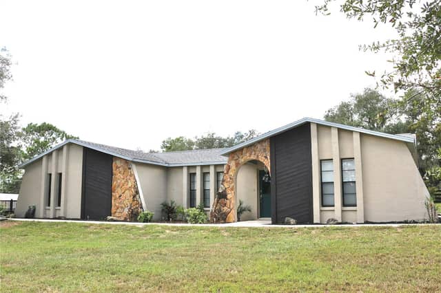 7590 N CAESAR PT photo