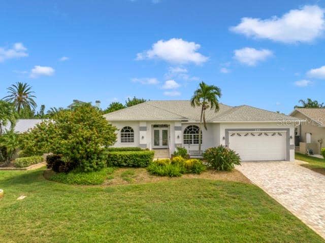 301 MONTE CRISTO BLVD photo