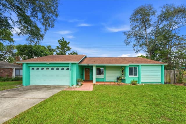 1050 HUNTINGTON CT photo