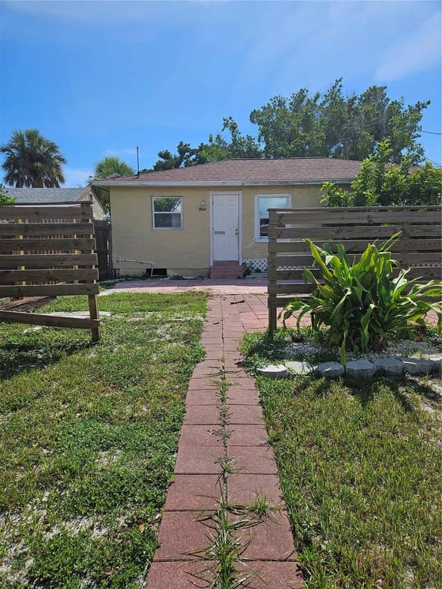 7810 BOCA CIEGA DR photo