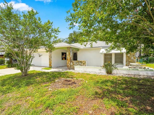 11121 ROLLINGWOOD DR photo