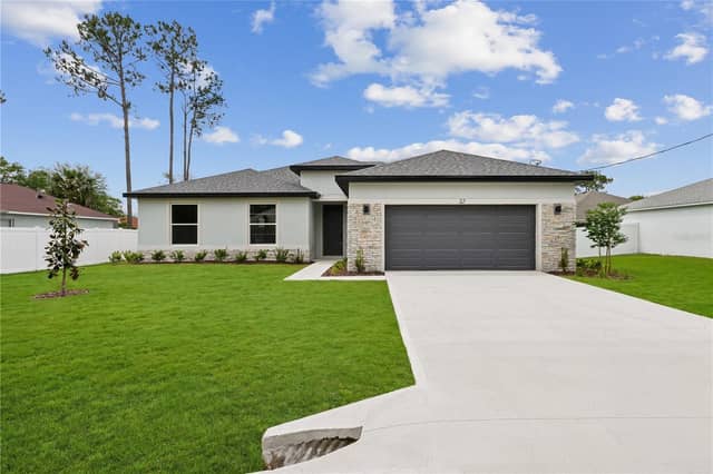 21 BONNIE LN photo