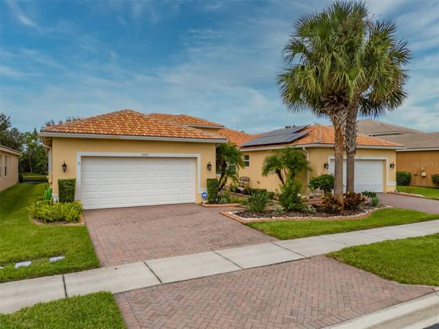 15717 AURORA LAKE CIR photo