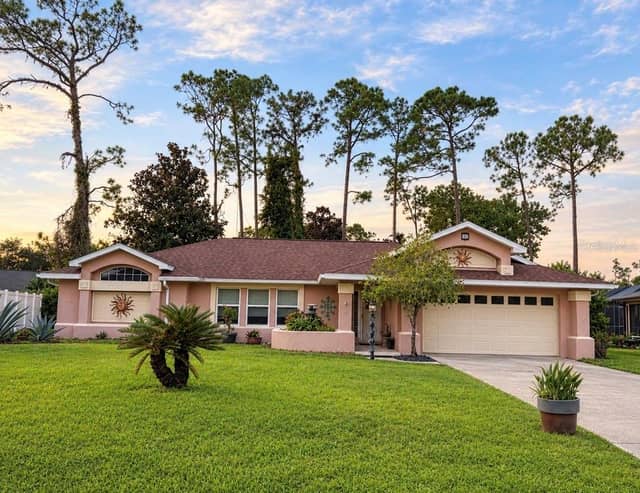 39 PEPPER LN photo