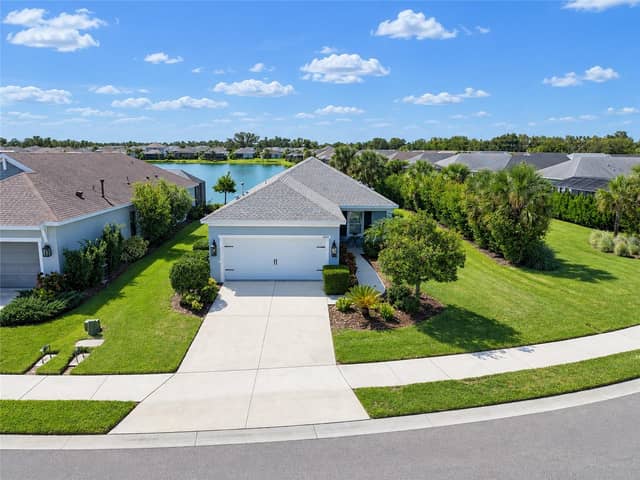 4715 CANOE CREEK AVE photo
