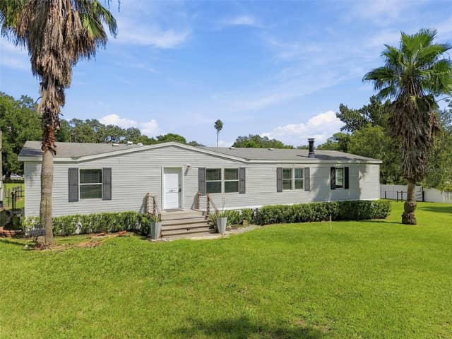6814 FOUNDERS ST photo