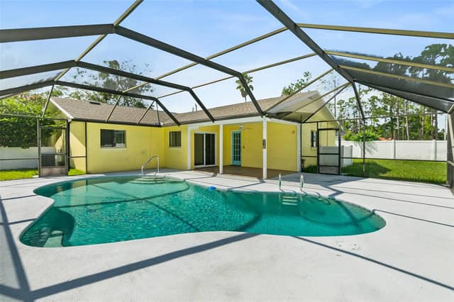 38 E DIAMOND DR photo