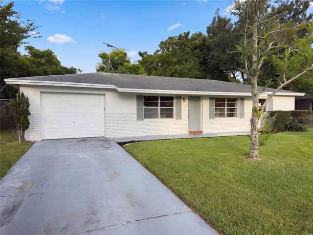 293 MICHAEL AVE photo