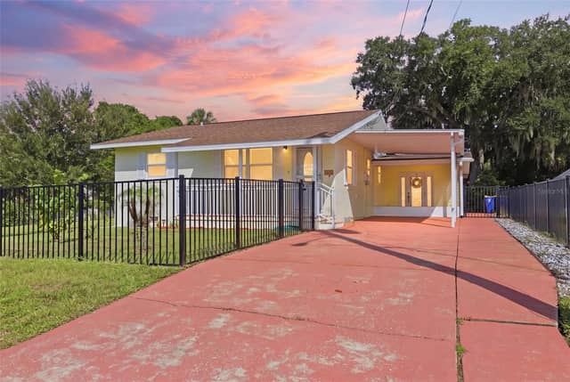 109 WESTERN AVE photo