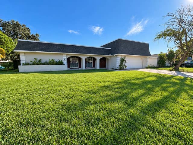 4018 CASHMERE DR photo
