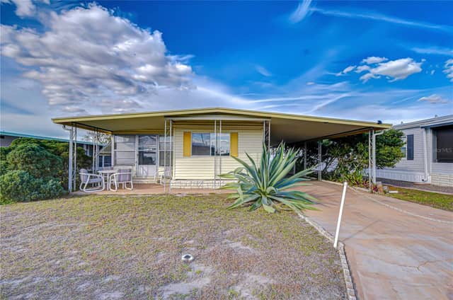 35023 ZEPHYR SHORES DR photo