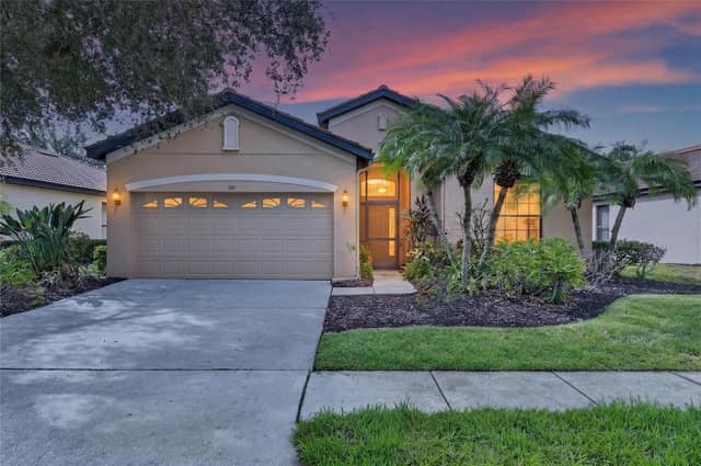144 SILVER FALLS DR photo
