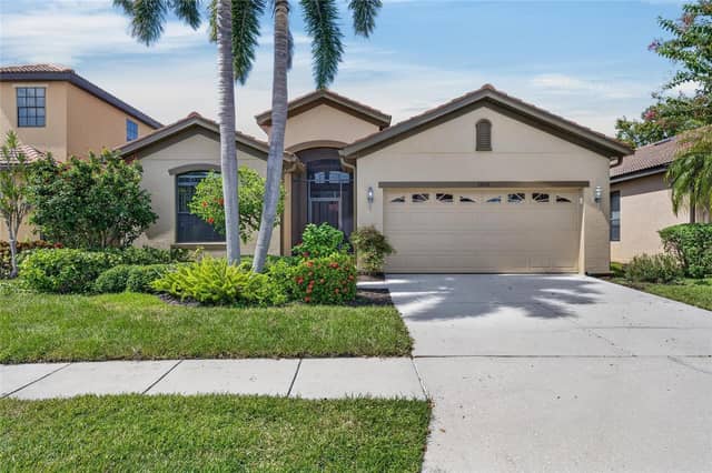 5804 HIDDEN FALLS LN photo