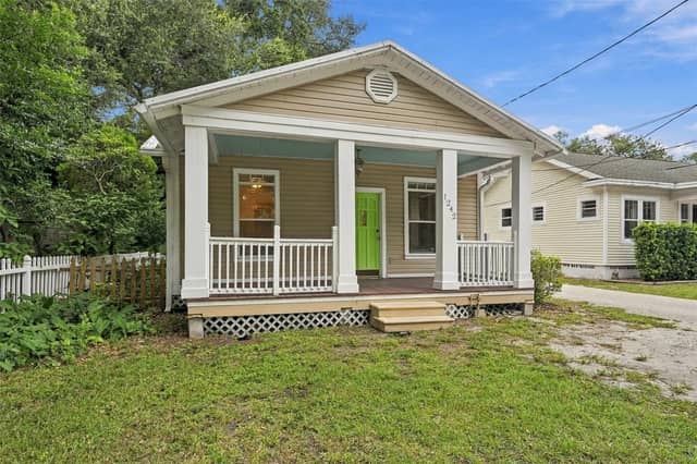 1242 NEW YORK AVE photo