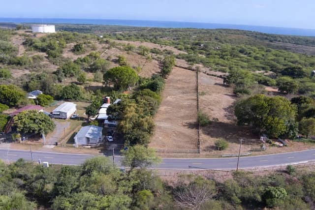 SOLAR 4,PR-303, KM2.5 INT BO. LLANOS COSTA WARD photo