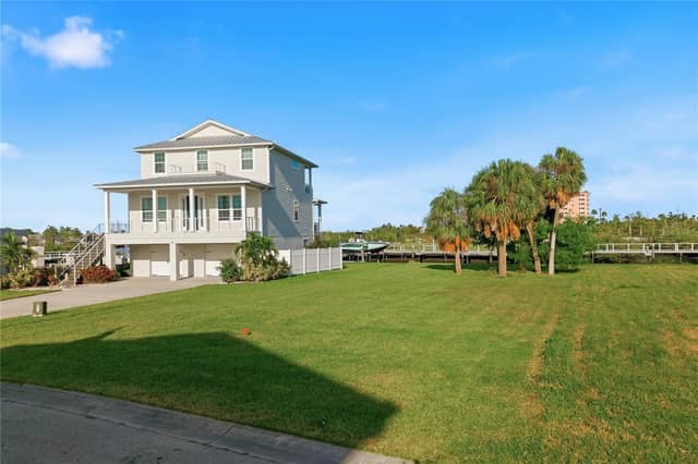 5807 ELISABETHAN LN photo