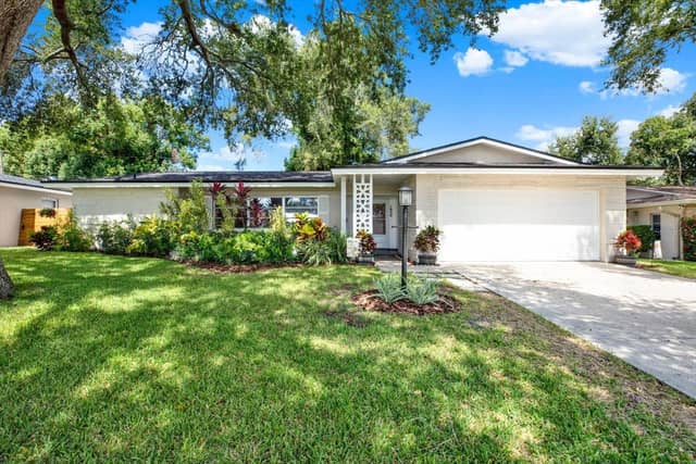 1820 NORTHWOOD DR photo