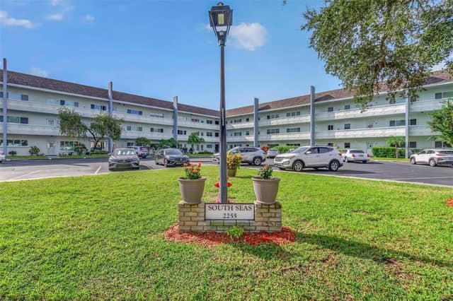 2255 PHILIPPINE DR #41 photo