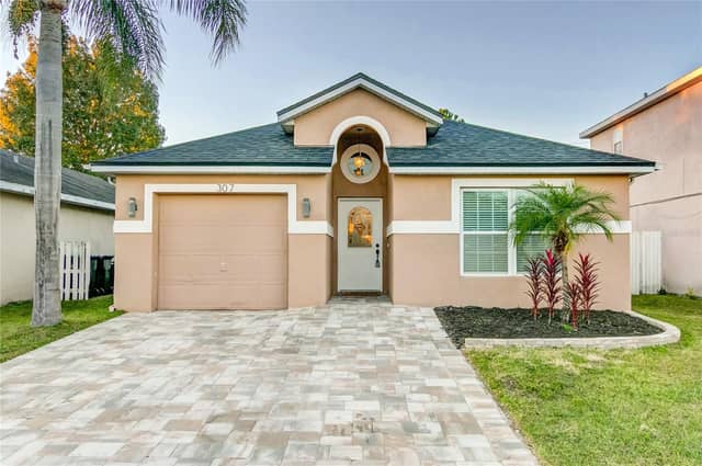 307 WOODBAY CT photo