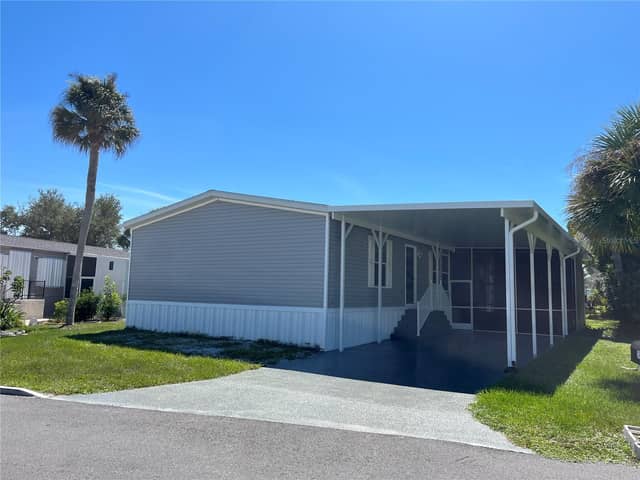 214 COMO DR photo