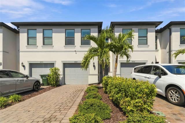 6404 SILVERSTAR DR photo