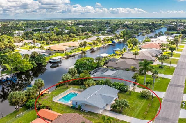 18321 WOLBRETTE CIR photo