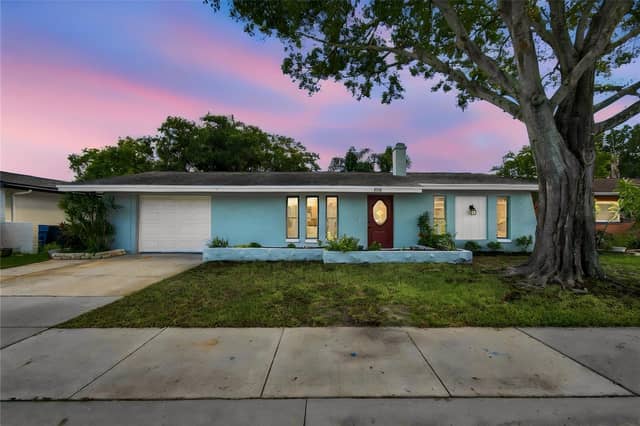 1813 DRIFTWOOD CIR N photo