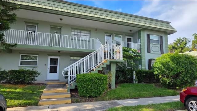 1433 S BELCHER RD #C13 photo