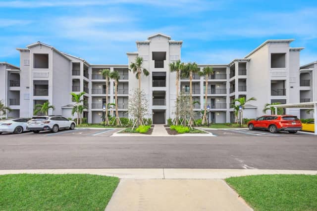 14051 HERITAGE LANDING BLVD #542 photo