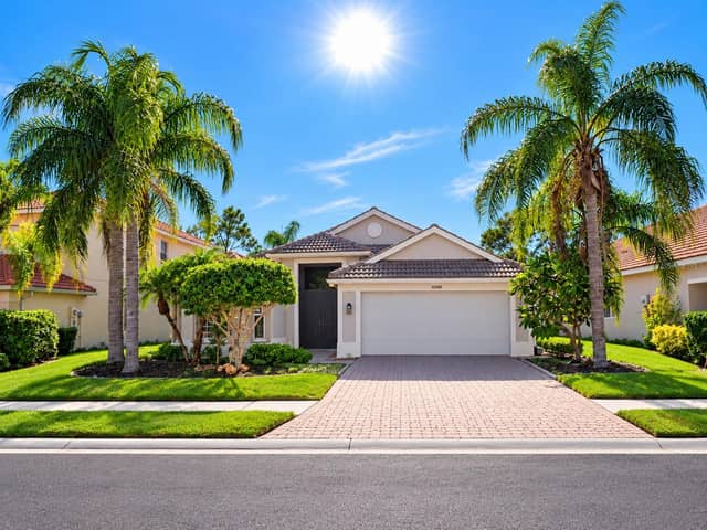 11500 DANCING RIVER DR photo