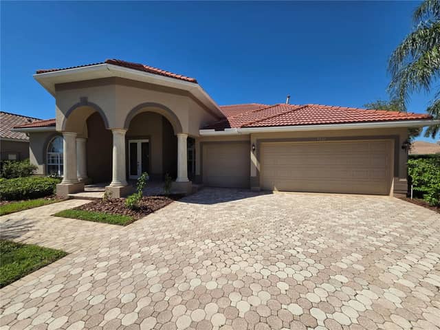 7531 CAMDEN HARBOUR DR photo